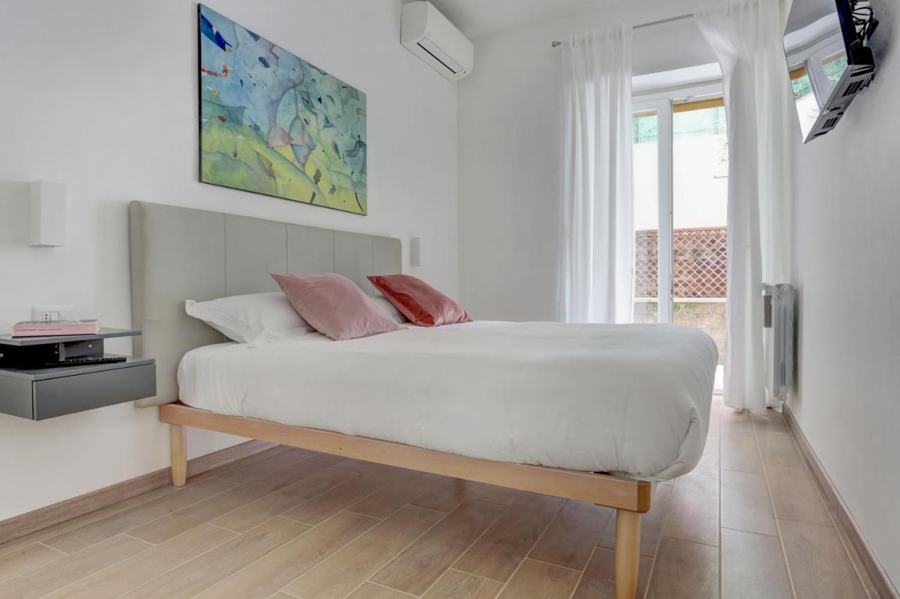 Casa Di Claudia Apartment Рим Екстериор снимка